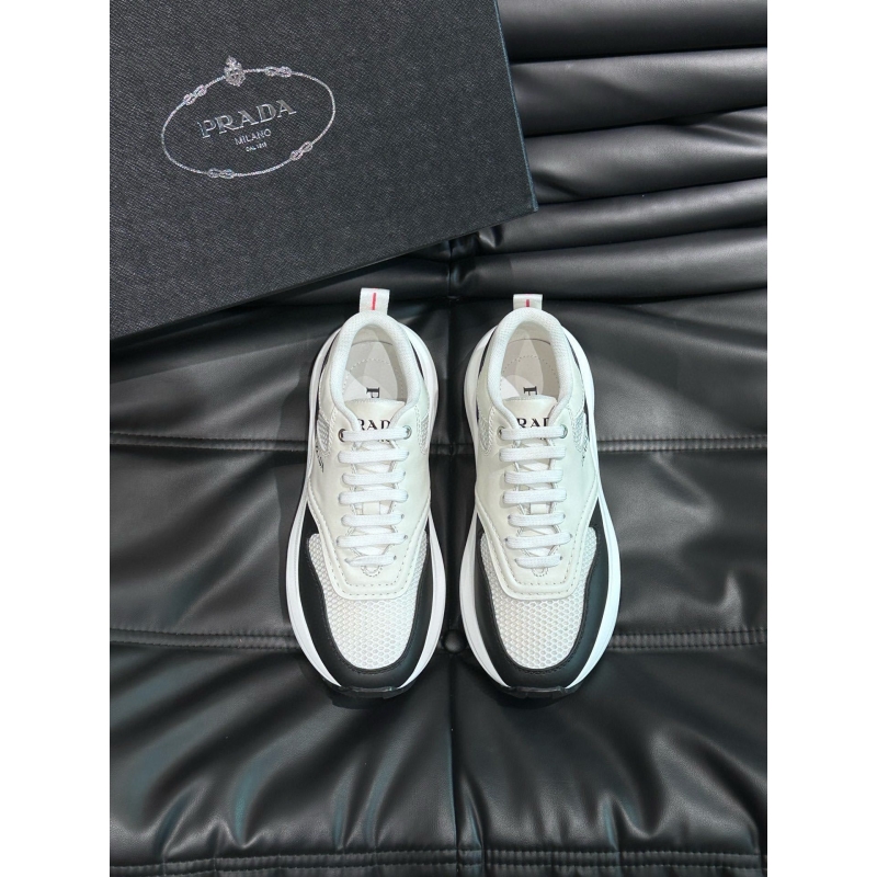 Pra*a sneakers